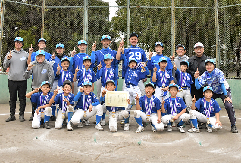ジュニア(Aチーム)秋季トーナメント優勝報告の写真